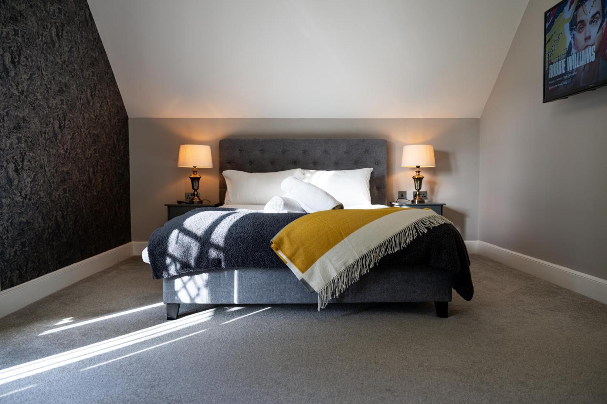 Escape Ordinary At Lough Erne Golf Village Енискилен Екстериор снимка