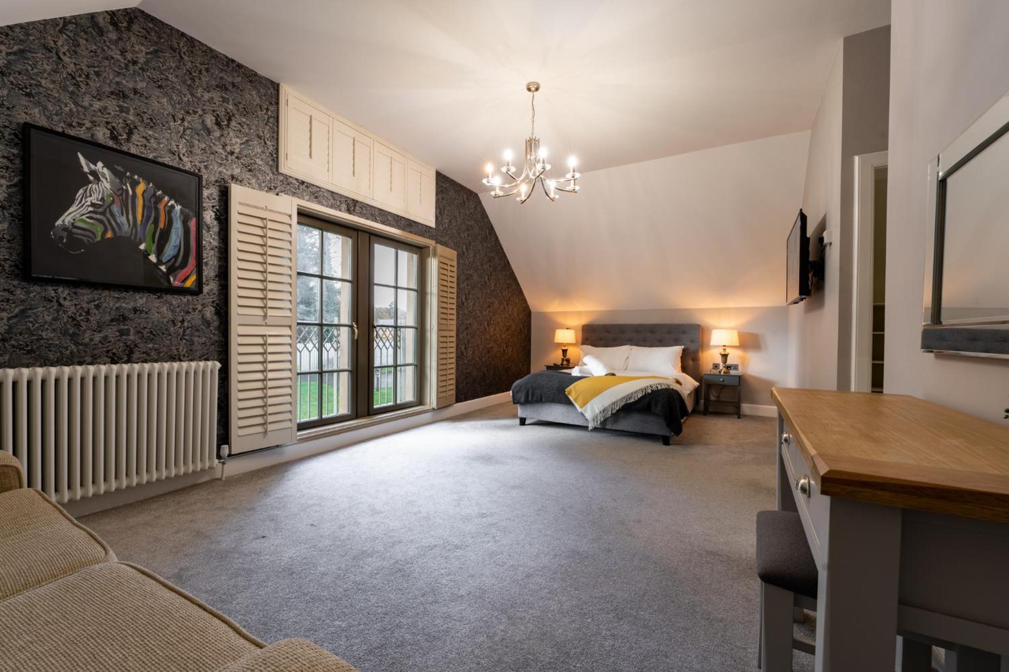 Escape Ordinary At Lough Erne Golf Village Енискилен Екстериор снимка